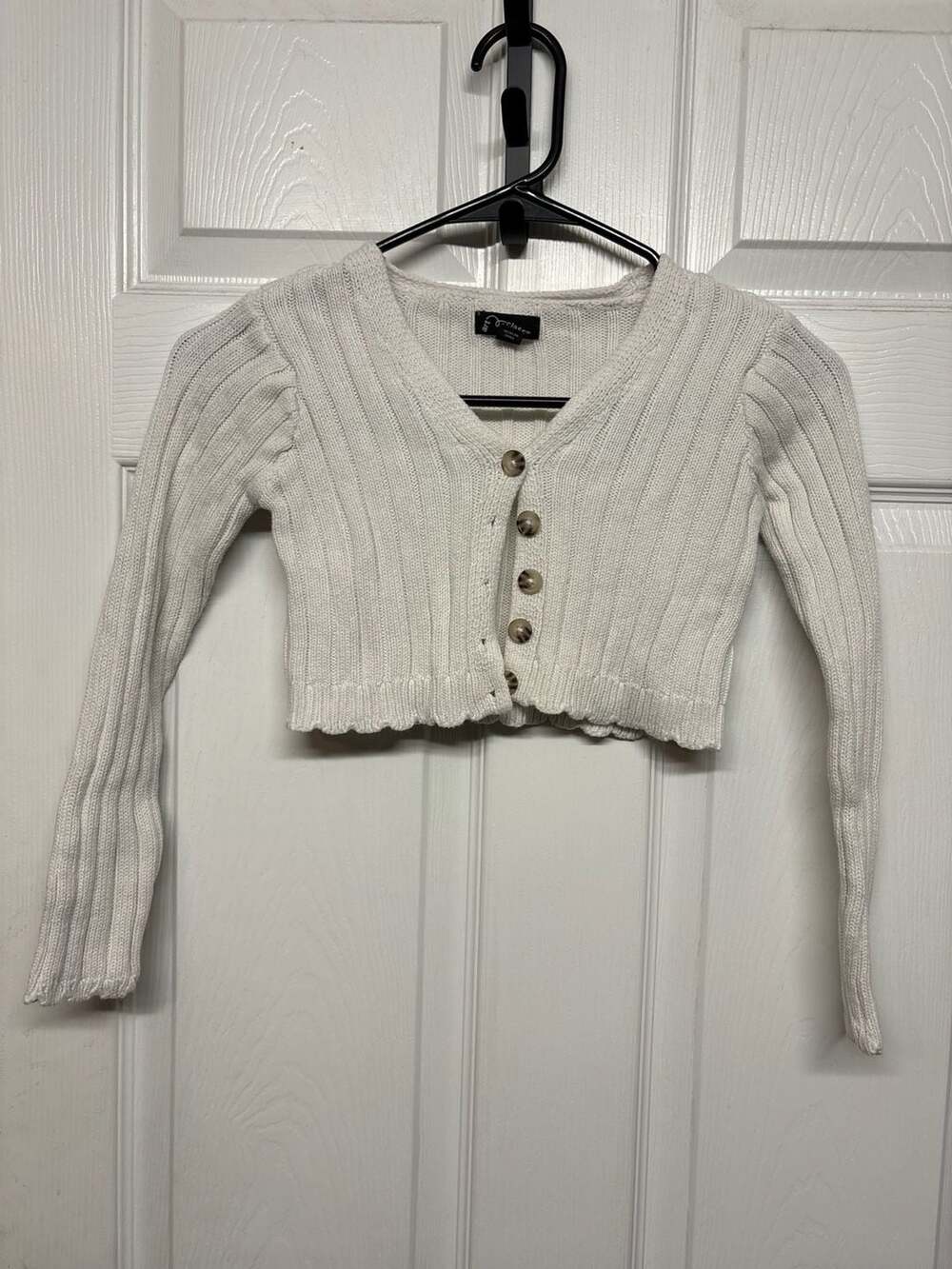 Art Class Cardigan Size S (6/7) Off White Ribbed Knit Crop Button Up